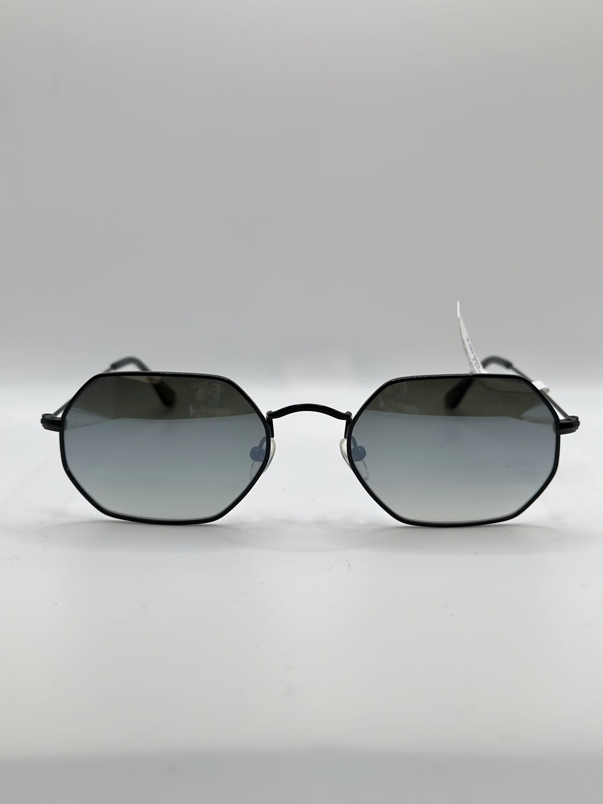 City 2542A09